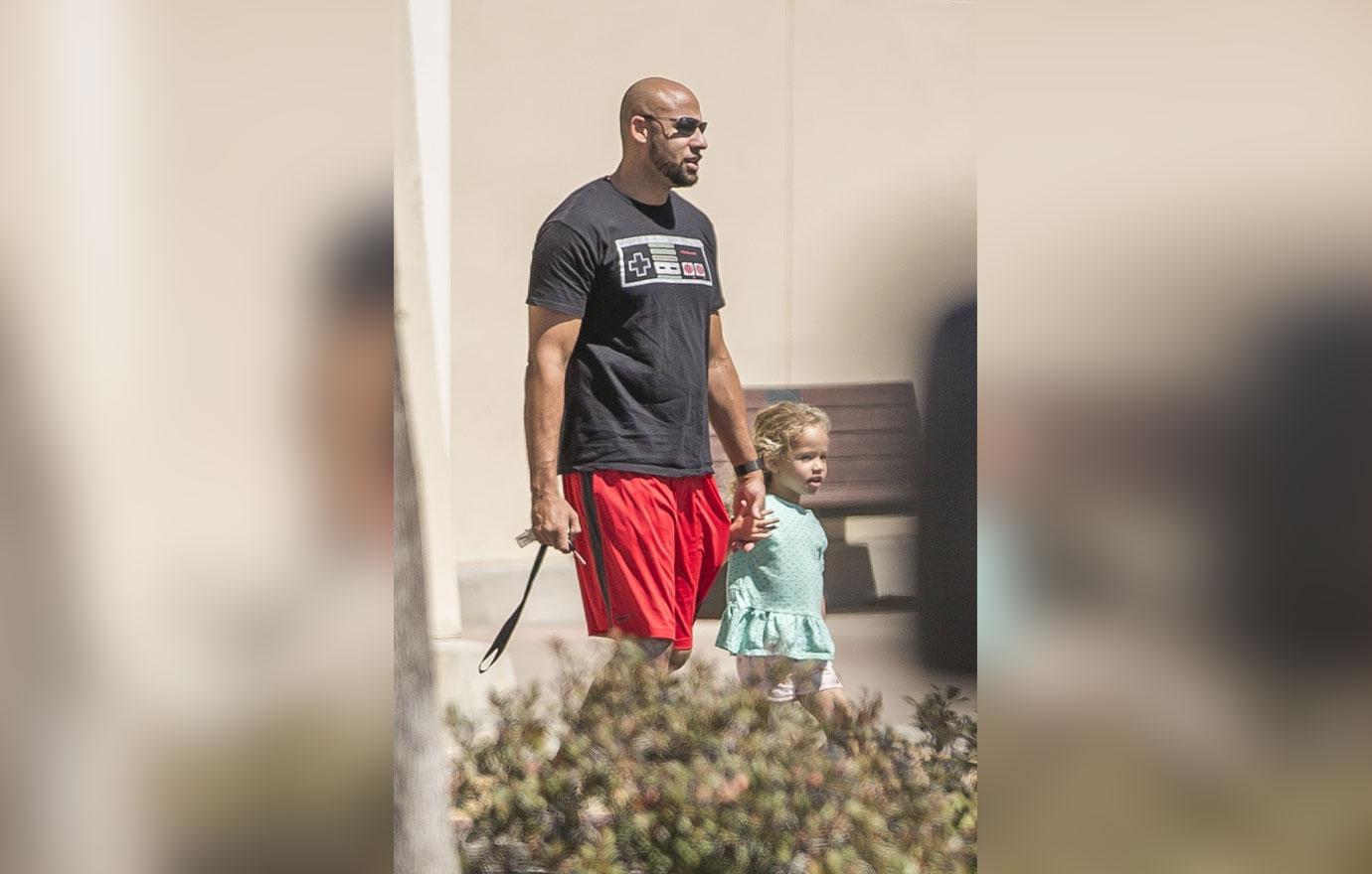 *EXCLUSIVE* Kendra Wilkinson and Hank Baskett step out together after announcing separation!