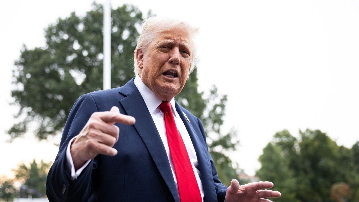 image of Donald Trump joked about canceling the 2026 midterm elections.