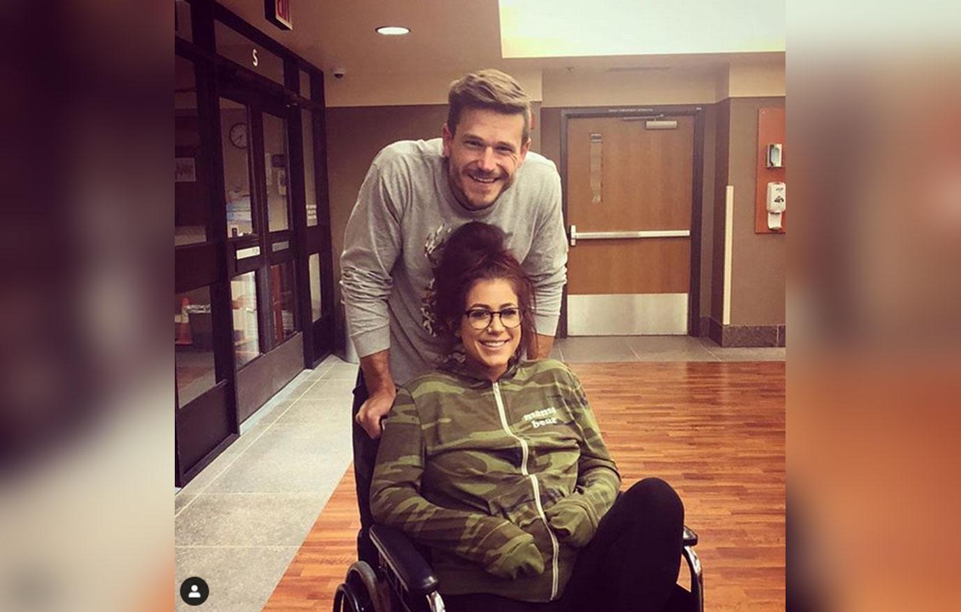 chelsea-houska-instagram-teen-mom-2-reunion-hair-makeup-clothes