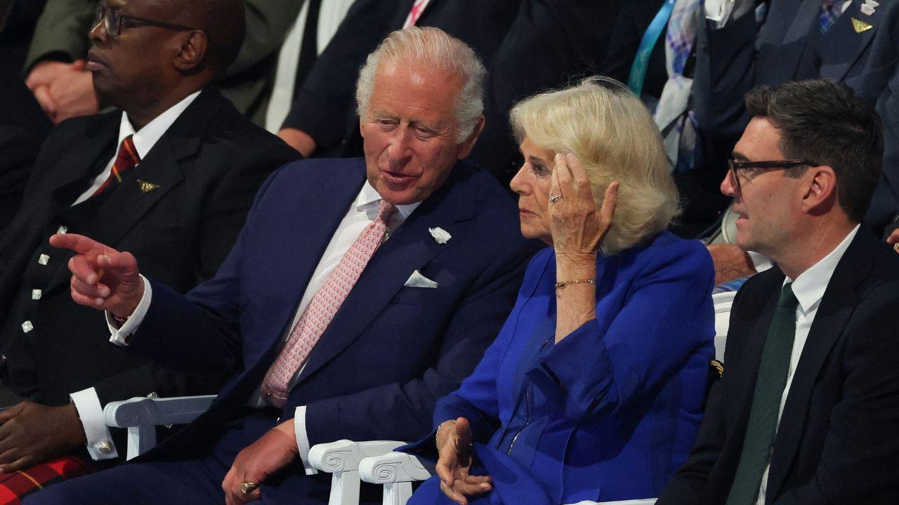 image of Charles and camilla 
