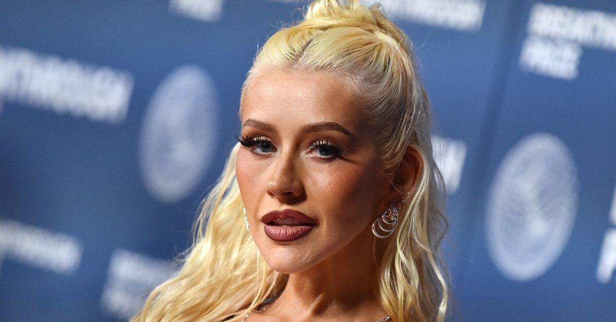 Christina Aguilera Looks Unrecognizable In Photoshoot Shocking Pics