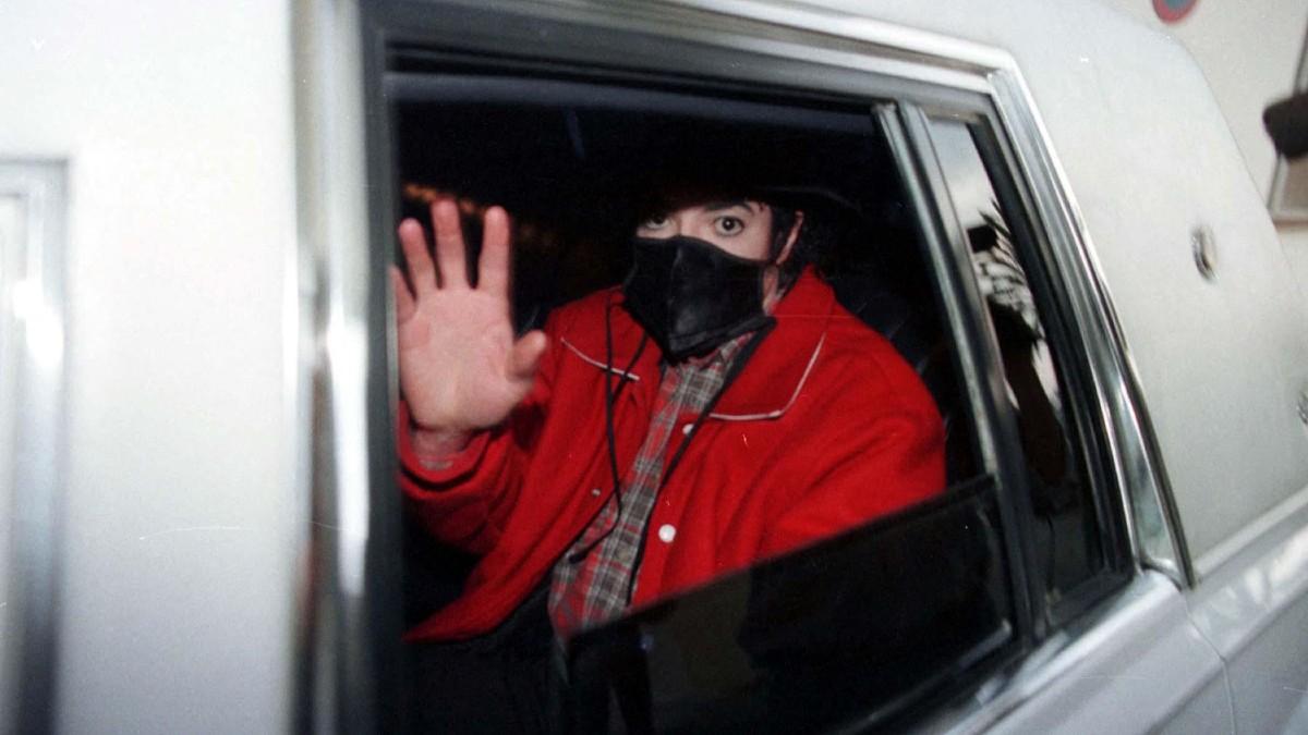 image of While Jackson was photographed with Epstein, he was much closer to Florida man Al Malnik.