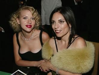 Scarlett johansson melanie sloan.jpg