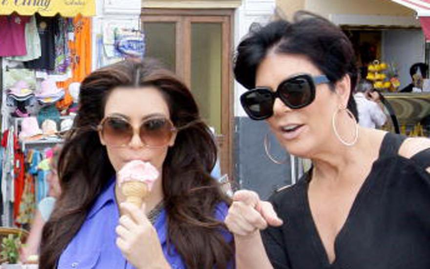 Kris-jenner-bashes-Kim-Kardashian-eating