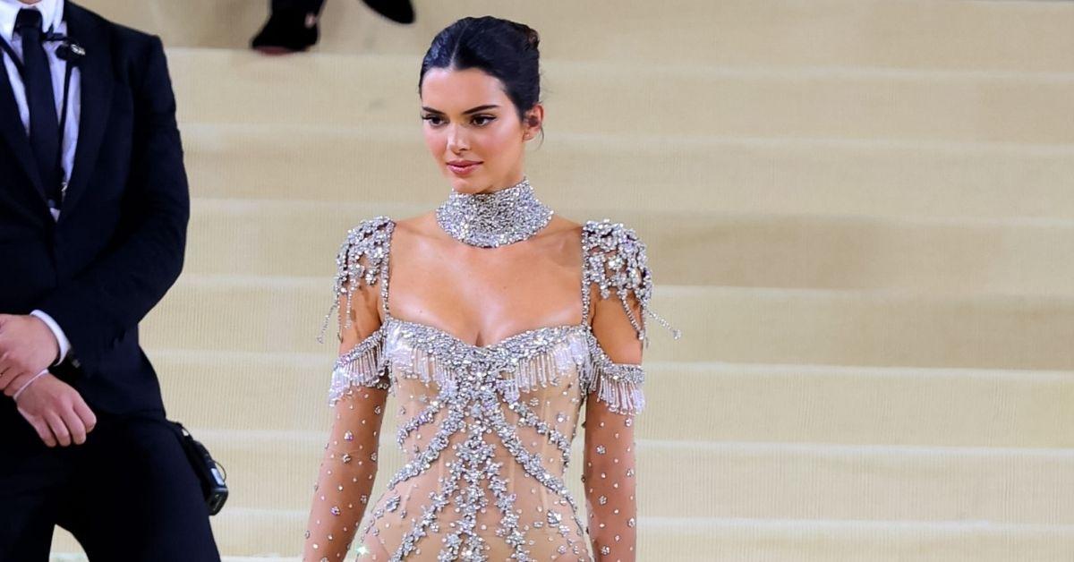 Kendall Jenner Slays As An Alo Yoga Brand Ambassador