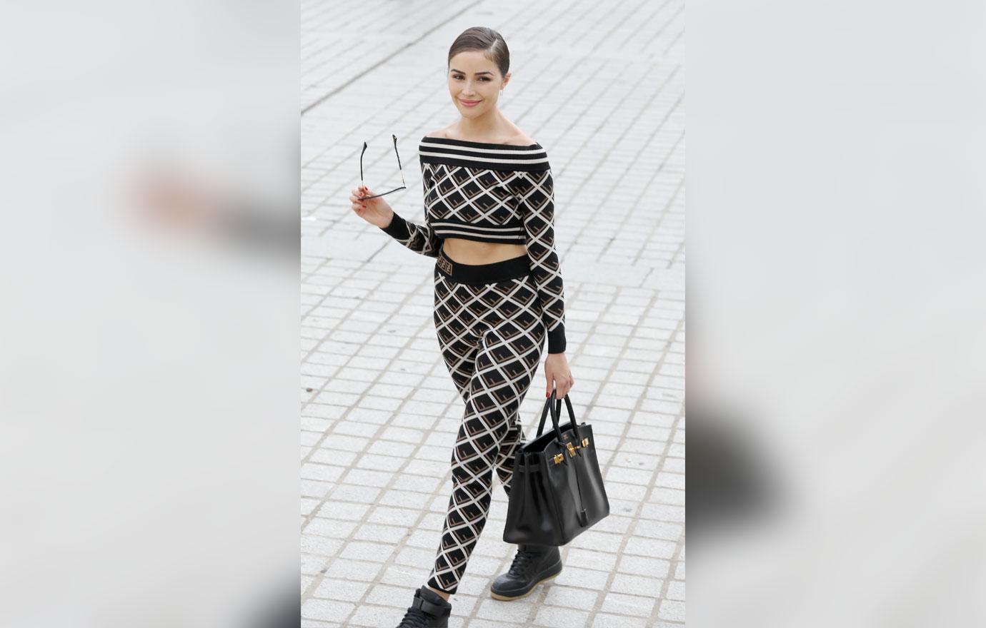 Olivia culpo walking