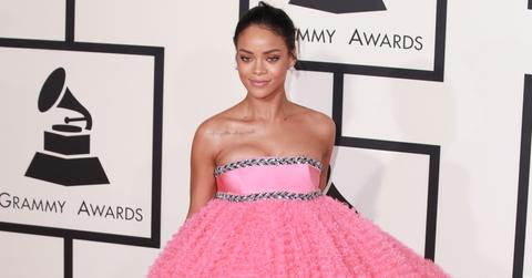 Rihanna grammy awards red carpet