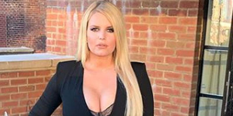 Jessica Simpson Goes Surfer Girl Bombshell Showing 100-Pound