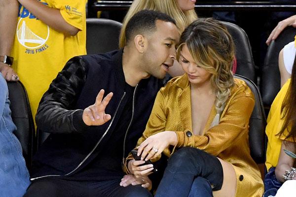 Chrissy teigen luna simone date night photos 01