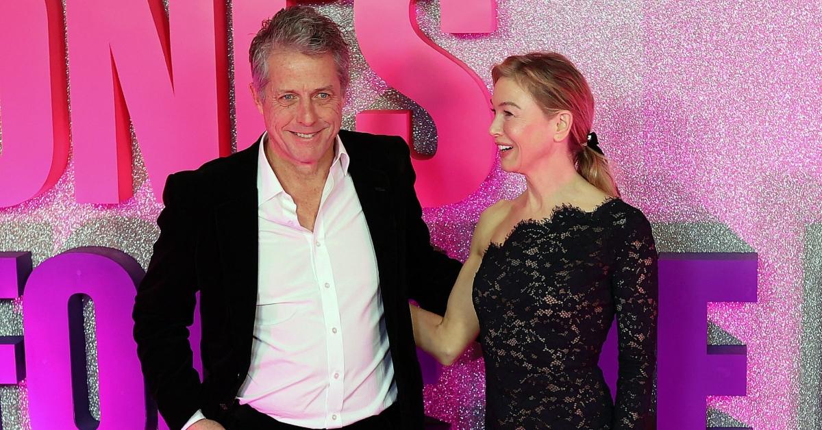 renee zellweger lace gown goofs off hugh grant premiere bridget jones photos