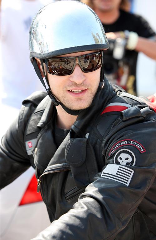 2009__08__fp_3406782_timberlake_justin_miv_081309.jpg