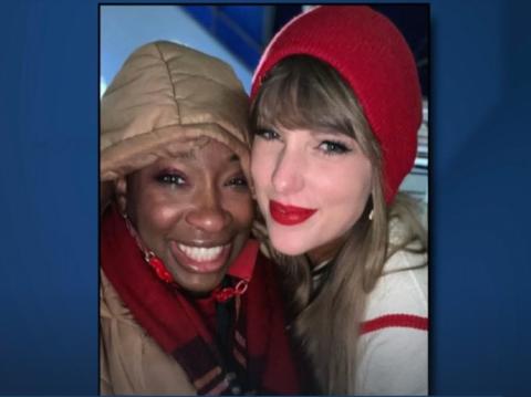 taylor swift tips stadium worker chiefs playoff win