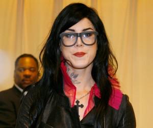 2011__07__Kat_Von_D_July27newsbt_000 300×275.jpg