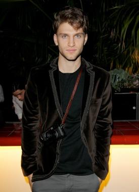 Ok_012913_vide_keegan allen_teaser.jpg