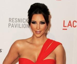 2010__09__Kim_Kardashian_Sept27news 300×276.jpg