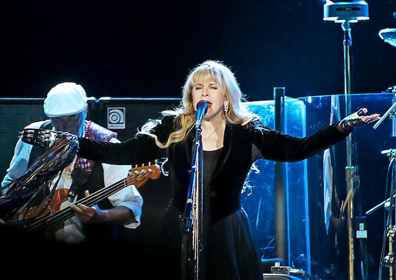 stevie nicks health hospitalization