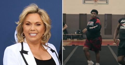 julie chrisley cheer star jerry harris jailed same facility kentucky pp