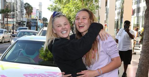 jojo siwa kylie prew split again