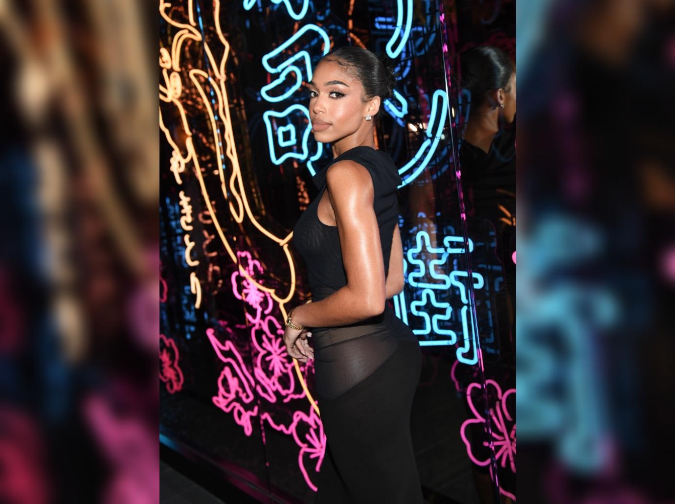 lori harvey single celeb breakup las vegas shop