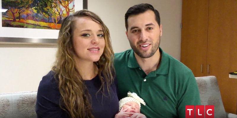 Jinger duggar daughter felicity sees snow pic pp