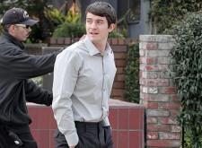 2010__02__Orlando_Bloom_Feb2_10 225&#215;165.jpg