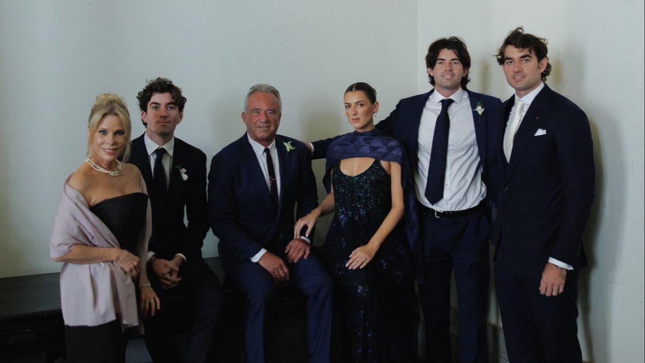 Photo of Giulia is the daughter of a Brazilian politician. 