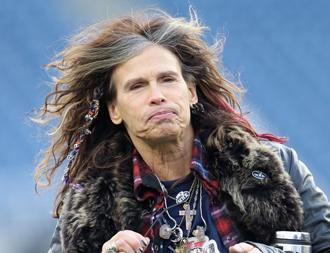 Steven tyler national anthem jan23neb.jpg