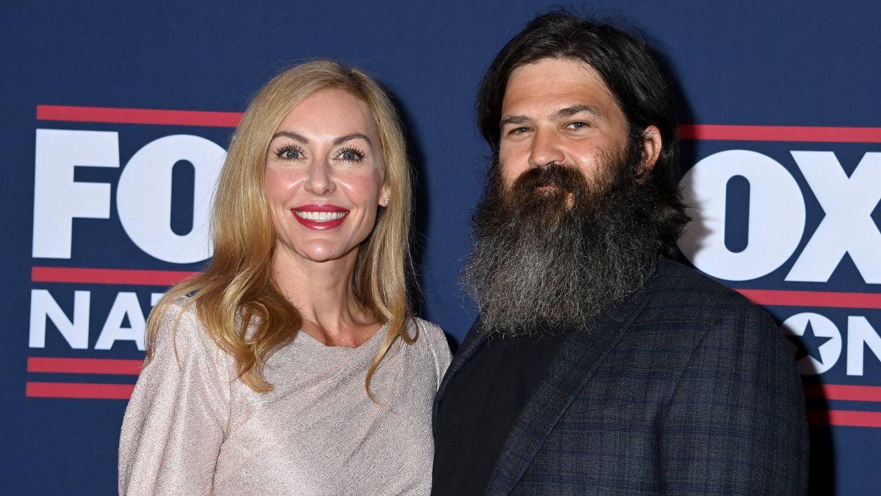 Photo of Jessica and Jep Robertson