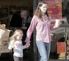 2009__11__wenn5386367horz 225×200.jpg