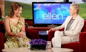 2011__05__Jessica_Alba_Ellen_DeGeneres_May21newsnea 300×180.jpg