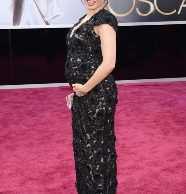 The Best Red Carpet Maternity Dresses Ever!