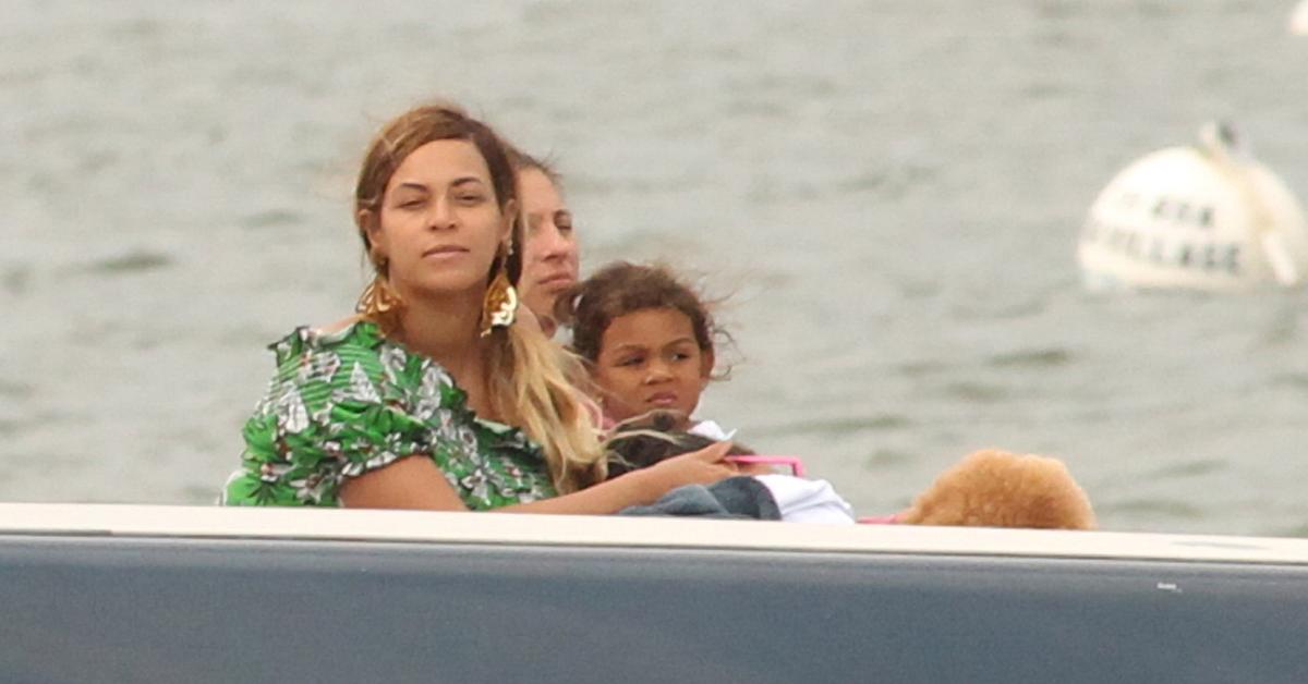 Beyonce Rides A Yacht In The Hamptons