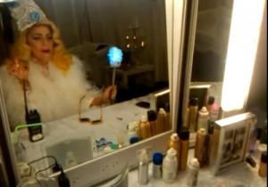 2010__08__Lady_Gaga_Aug23news 300×210.jpg