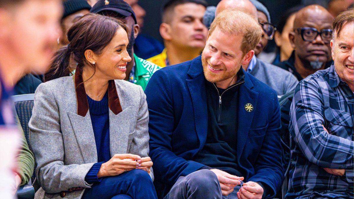 image of prince harry and meghan markle