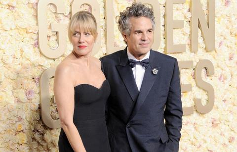 mark ruffalo recalls telling wife brain tumor after child born