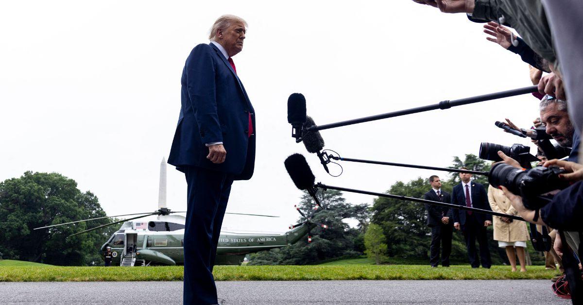 donald trump ridiculed refusing to call governor tim walz assassination melissa hortman and husband