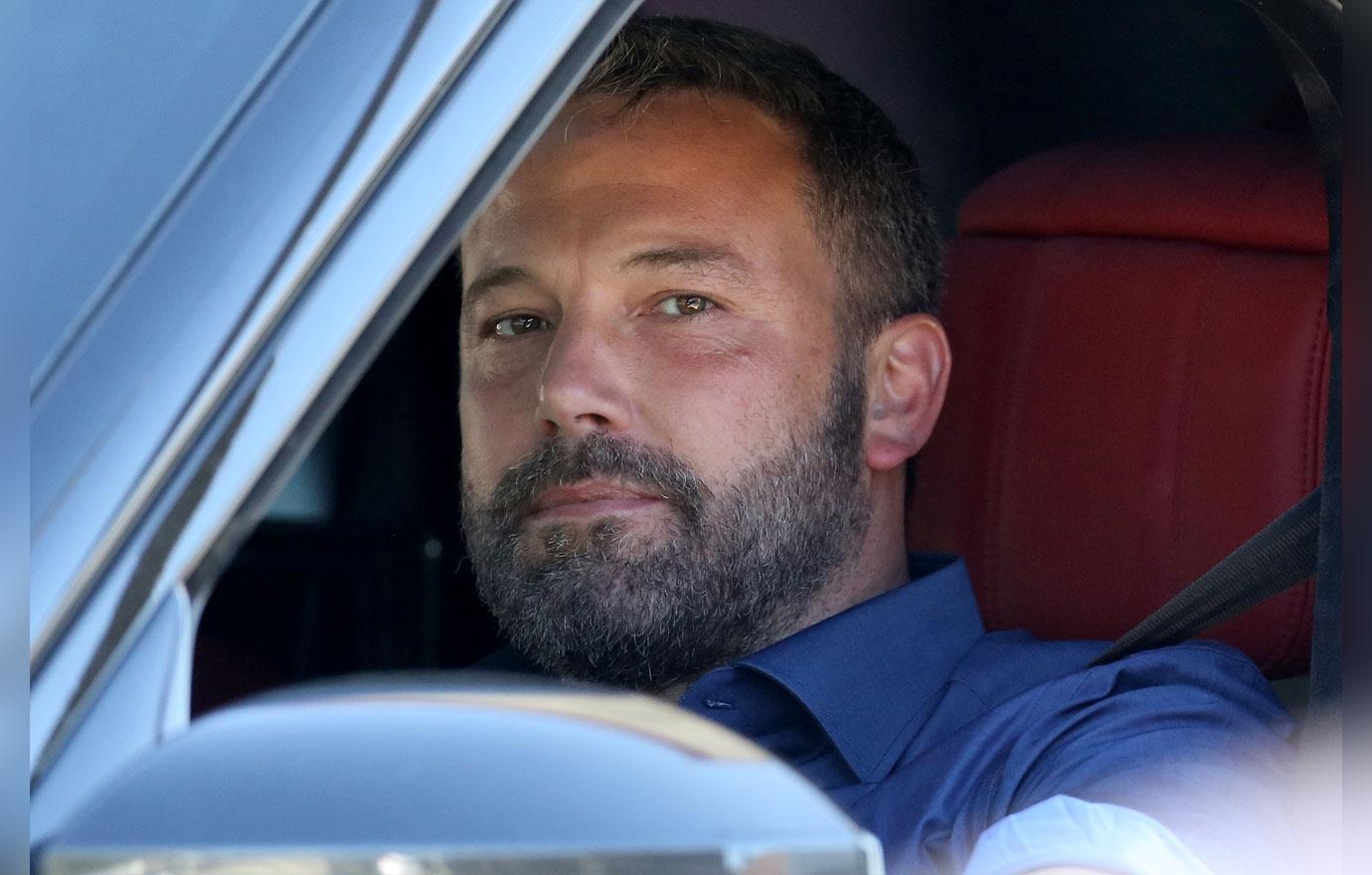 Ben affleck smiling since dumping shauna sexton rehab 6