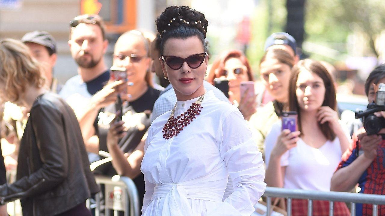 Image of Debi Mazar encouraged daughters Evelina and Giulia to experience different cultures, art and cities through travel.