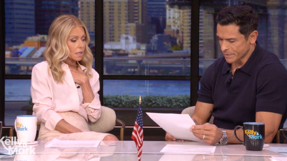 Image of Kelly Ripa doesn't recommend sitting next to her at funerals.