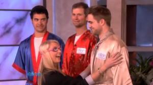 2010__05__Robert_Pattinson_may19newsnea 300×168.jpg