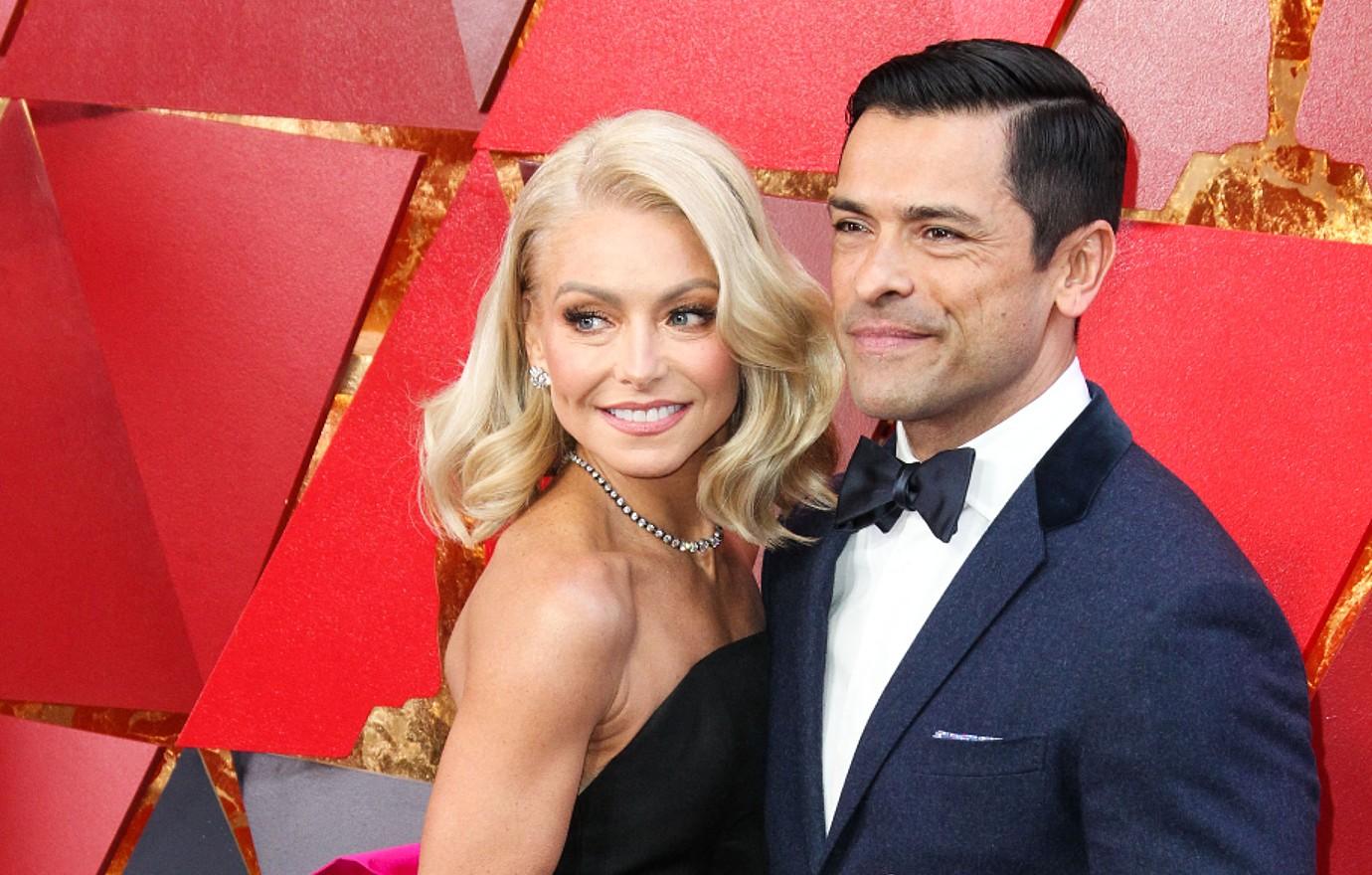 kelly ripa mark consuelos secret wedding exposed wendy williams