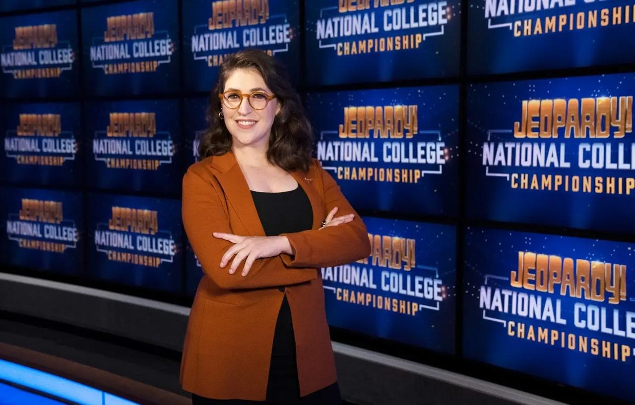 'Jeopardy!' Viewers Slam Mayim Bialik's 'Unwatchable' Hosting Skills