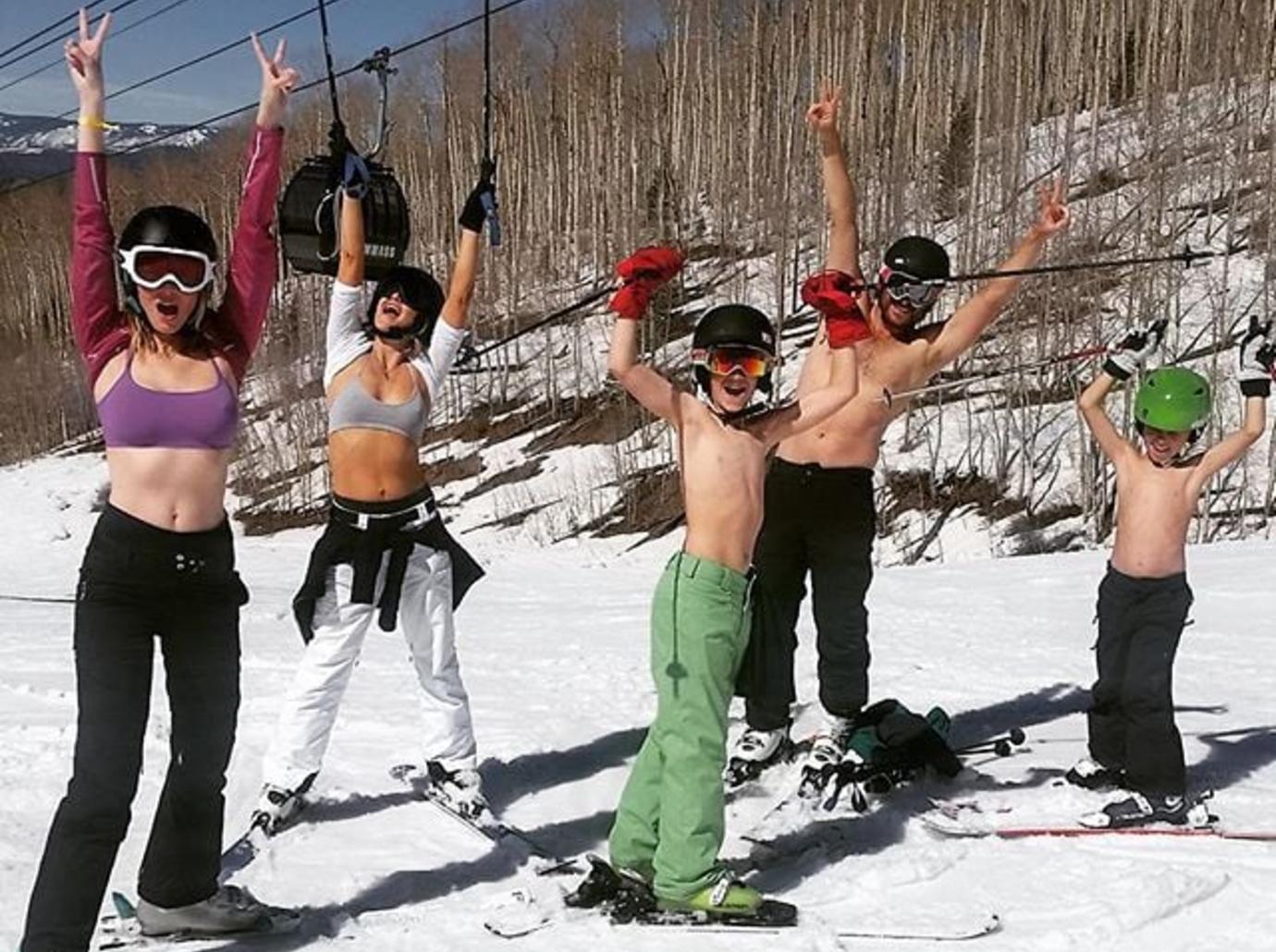 kate hudson aspen vacation instagram photos