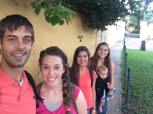 Jill duggar derick dillard mission donations money going 03