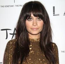 2010__01__nicolerichie 225×223.jpg