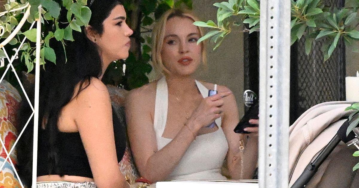 image of Lindsay Lohan took a drag from her vape pen.