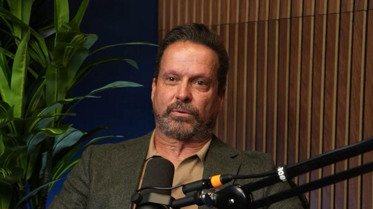 image of The family reportedly felt 'betrayed' when Alan Jackson publicly discussed his exit on a podcast.