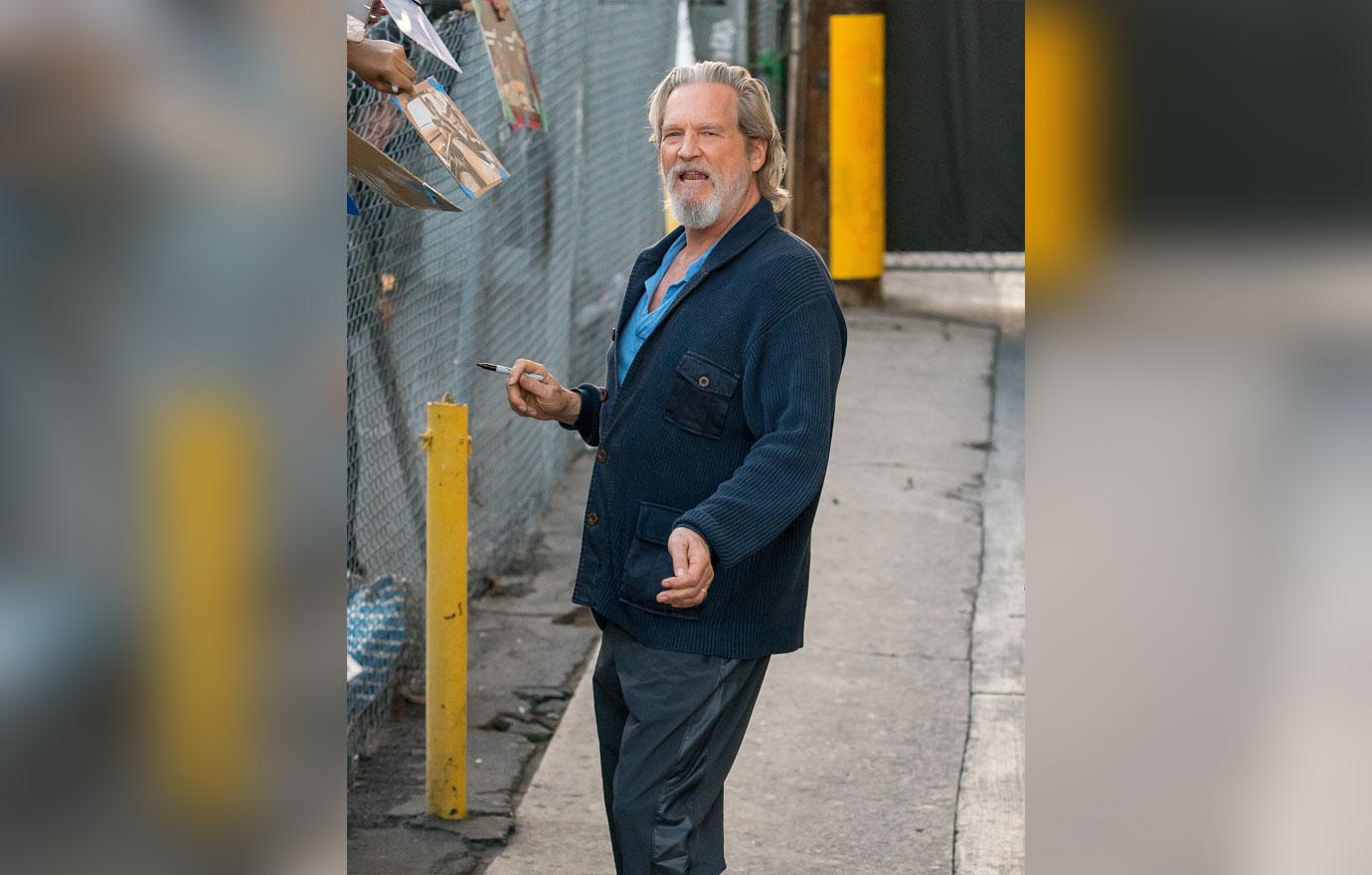 jeff bridges lymphoma cancer remission covid diagnosis hulu the old man