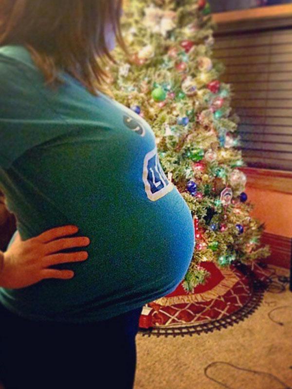 Catelynn lowell pregnant christmas tree