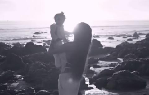 nick cannon honors alyssa scotts late son zens touching tribute